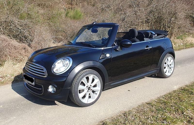 Gebraucht Mini Cooper 122 PS (89 kW) 2014 Schwarz Kleinwagen