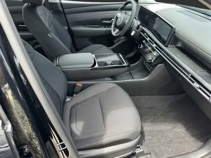 Neu Hyundai Tucson Comfort 150 PS (110 kW) 2026 Schwarz SUV