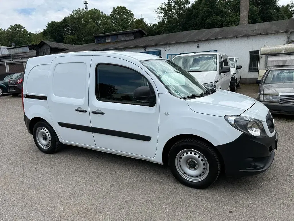 Gebraucht Mercedes Citan 109 90 PS (66 kW) 2016 Arktikweiss Van / Kleinbus