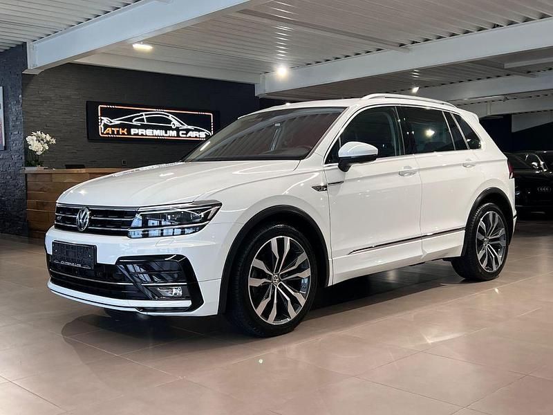 Weiß Gebraucht 2018 VW Tiguan Highline SUV | 28.990 € (Teuer) - Bild 1/4