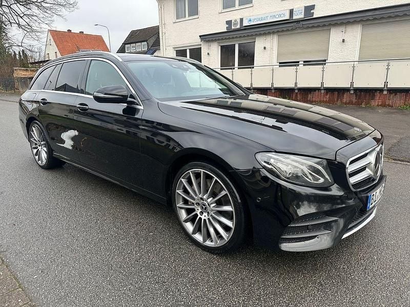 Gebraucht Mercedes E350 AMG 258 PS (189 kW) 2017 Schwarz Kombi