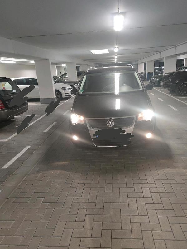 Gebraucht VW Touran 140 PS (102 kW) 2007 Schwarz Van / Kleinbus