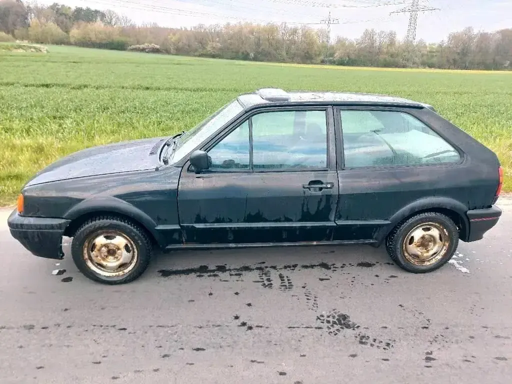 Gebraucht VW Polo 55 PS (40 kW) 1991 Schwarz Kleinwagen
