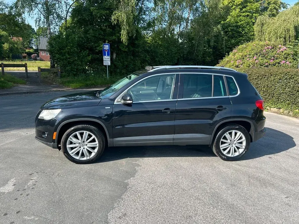 Gebraucht VW Tiguan Sportline 200 PS (147 kW) 2010 Schwarz SUV
