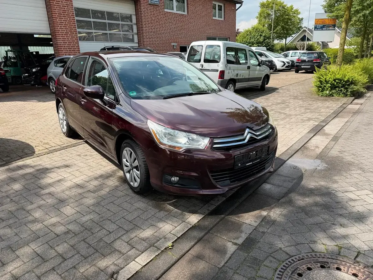 Gebraucht Citroën C4 120 PS (88 kW) 2011 Braun Kleinwagen