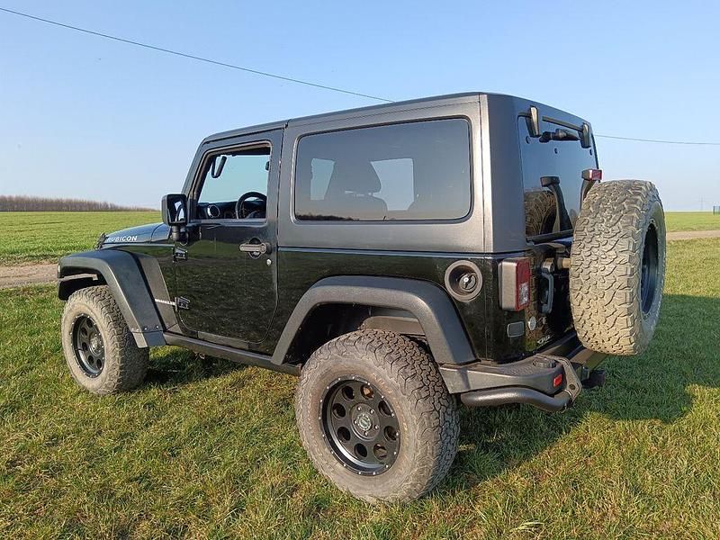 Gebraucht Jeep Wrangler Rubicon 200 PS (147 kW) 2015 Schwarz SUV