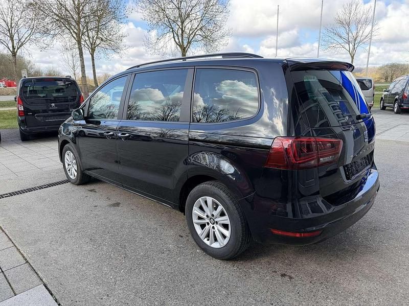 Gebraucht Seat Alhambra Reference 150 PS (110 kW) 2017 Deep black perleffekt Van / Kleinbus