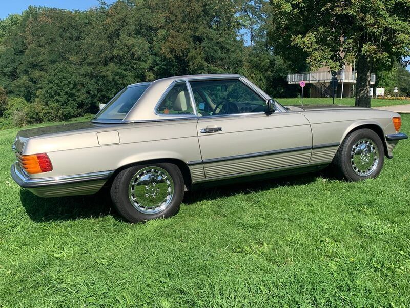 Gebraucht Mercedes 560 230 PS (169 kW) 1989 Silber Cabrio