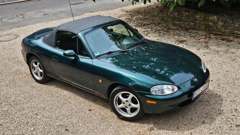 Grün Gebraucht 2000 Mazda MX5 Cabrio | 4.990 € (Guter Preis) - Bild 1/4