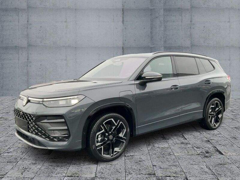 Grau Gebraucht 2025 VW Tayron R-line SUV | 59.970 € - Bild 1/4