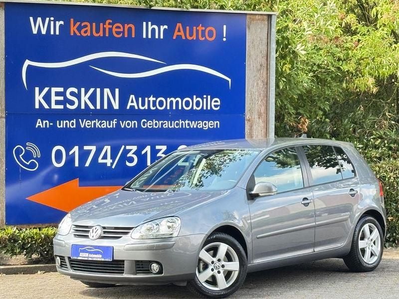 Grau Gebraucht 2008 VW Golf V United Limousine | 5.990 € (Teuer) - Bild 1/3