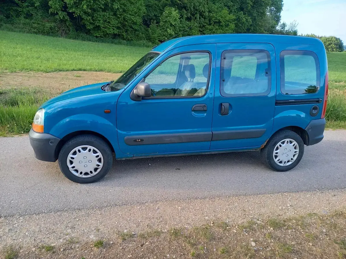 Gebraucht Renault Kangoo Expression 75 PS (55 kW) 2001 Blau Van / Kleinbus