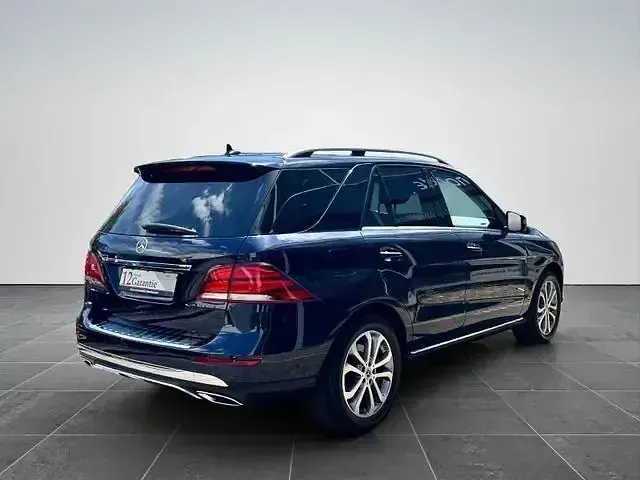 Gebraucht Mercedes GLE500 456 PS (335 kW) 2018 Blau SUV