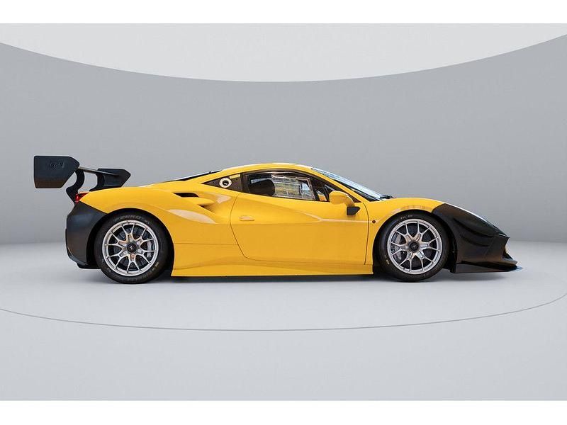 Gebraucht Ferrari 488 670 PS (492 kW) 2019 Gelb Coupé