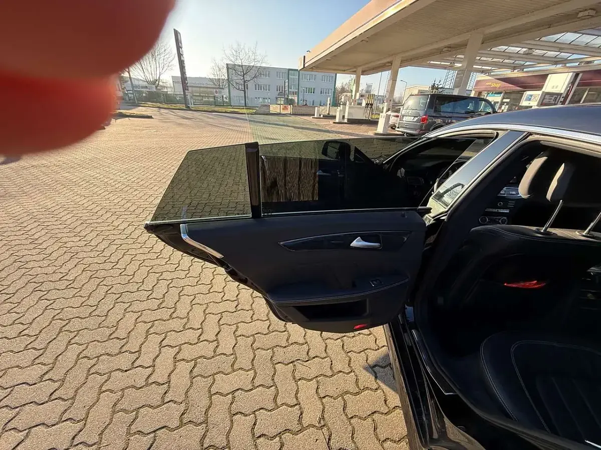 Gebraucht Mercedes CLS350 Edition 258 PS (189 kW) 2018 Obsidianschwarz  metalliclack Kombi