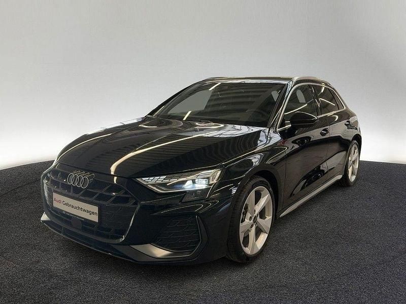 Gebraucht Audi A3 S-Line 150 PS (110 kW) 2024 0e mythosschwarz metallic (metallic) Limousine
