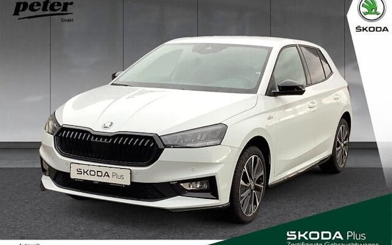 Weiß Gebraucht 2023 Skoda Fabia Monte Carlo Limousine | 23.490 € (Teuer) - Bild 1/4