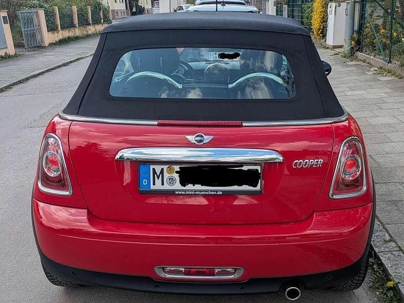 Usata Mini Cooper Cabriolet 122 CV (89 kW) 2012 Rosso Cabrio