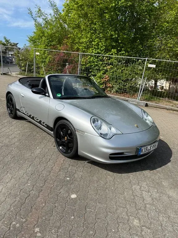 Gebraucht Porsche 911 Carrera Cabriolet 320 PS (235 kW) 2001 Silber Cabrio