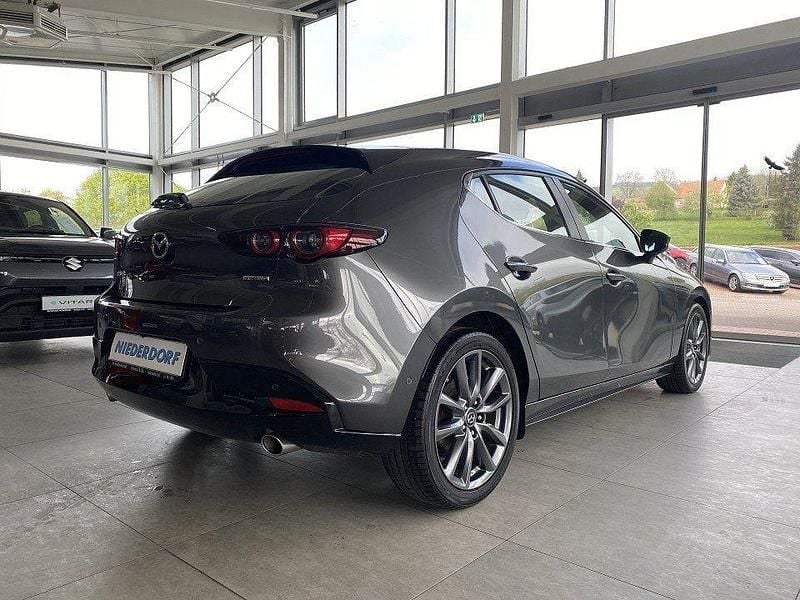 Usata Mazda 3 Selection 122 CV (89 kW) 2019 Grigio Berlina