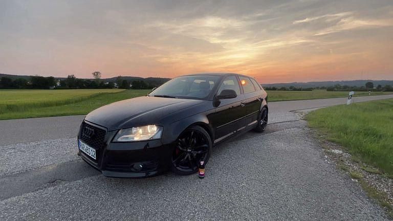 Schwarz Gebraucht 2010 Audi A3 Sportback Attraction Kleinwagen | 5.200 € (Fairer Preis) - Bild 1/4