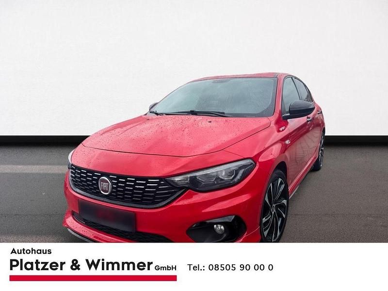 Passione red (vr168)) (rot Gebraucht 2020 Fiat Tipo S Limousine | 14.990 € (Etwas zu teuer) - Bild 1/4
