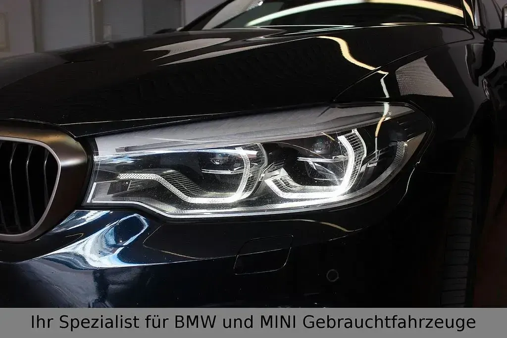 Gebraucht BMW M550 Shadowline 400 PS (294 kW) 2018 Schwarz Limousine