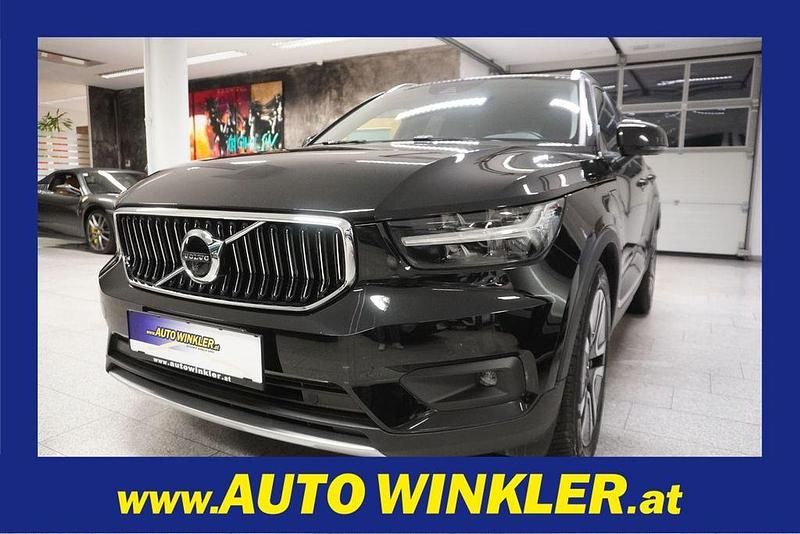 Schwarz Gebraucht 2021 Volvo XC40 Inscription SUV | 18.770 € (Superpreis) - Bild 1/4