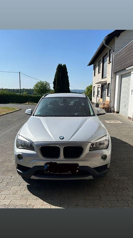Silber Gebraucht 2014 BMW X1 SUV | 8.999 € (Guter Preis) - Bild 1/4