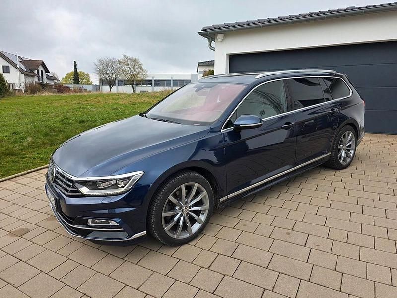 Gebraucht VW Passat Highline 190 PS (139 kW) 2016 Blau Limousine