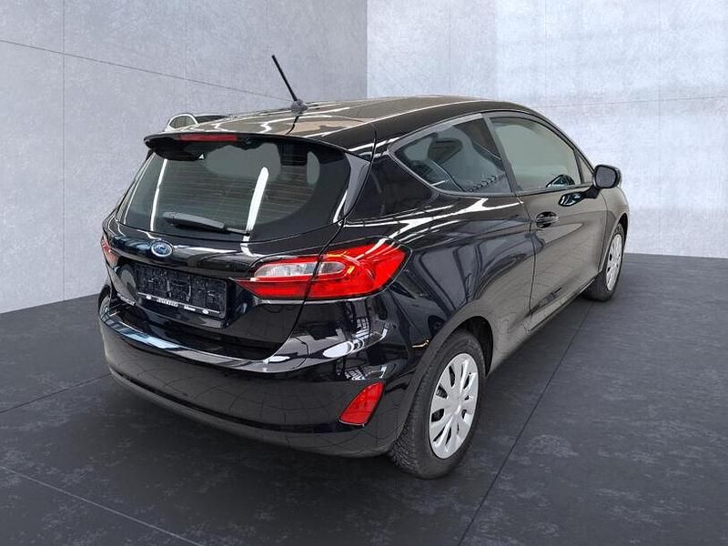 Gebraucht Ford Fiesta Cool & Connect 75 PS (55 kW) 2022 Schwarz Kleinwagen