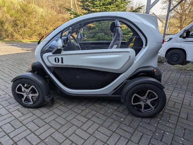 Gebraucht Renault Twizy 8 kW (12 PS) 2014 Weiß Kleinwagen