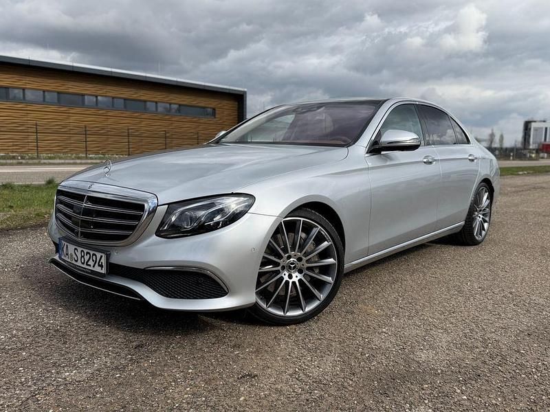 Gebraucht Mercedes E400 340 PS (250 kW) 2019 Limousine