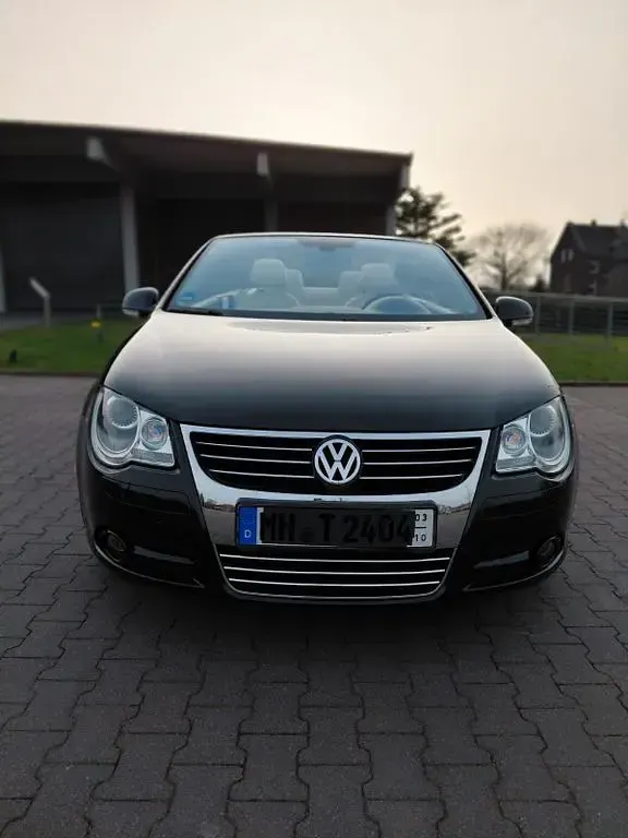 Używany VW Eos Individual 250 KM (183 kW) 2007 Czarny Kabriolet