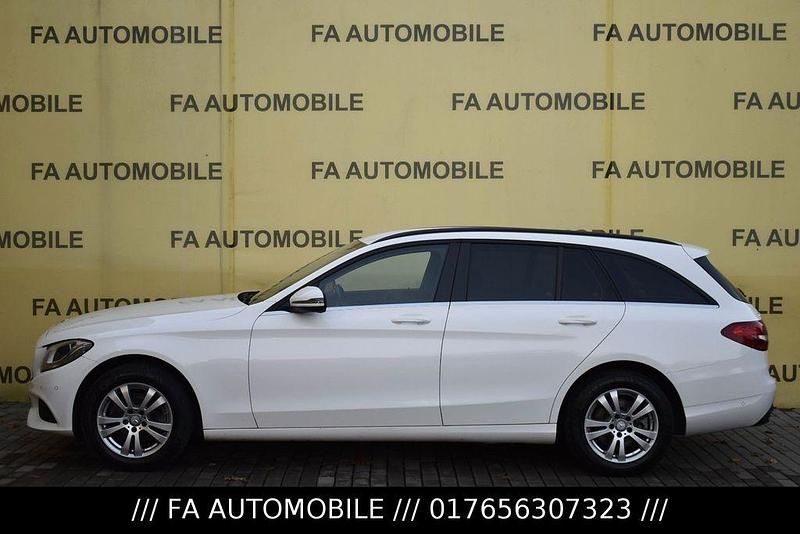 Gebraucht Mercedes C200 136 PS (100 kW) 2015 Polarweiss Kombi