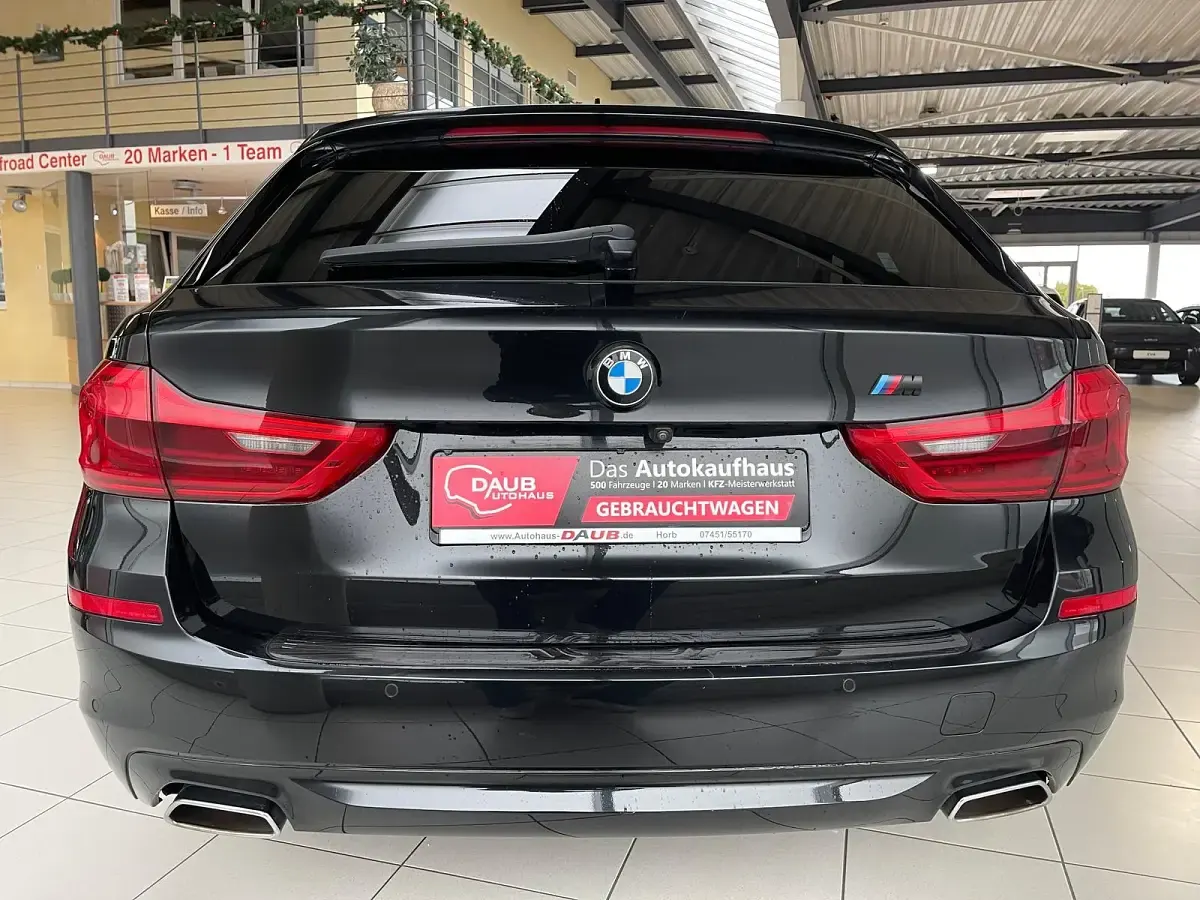 Gebraucht BMW 540 Sport Line 320 PS (235 kW) 2017 Black sapphire metallic Kombi