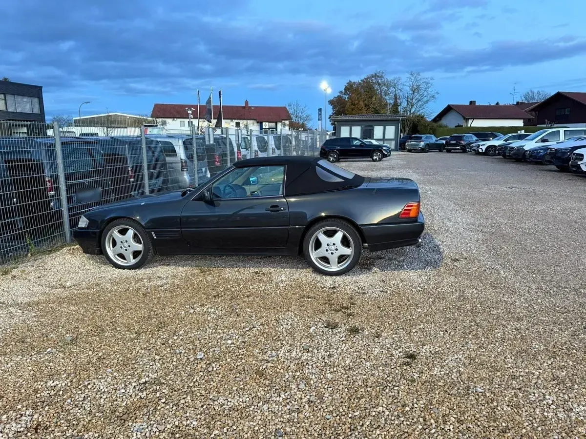 Gebraucht Mercedes SL500 326 PS (239 kW) 1992 Schwarz Cabrio