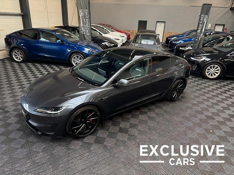Stealth grey Gebraucht 2024 Tesla Model 3 Performance Limousine | 50.950 € (Fairer Preis) - Bild 1/4