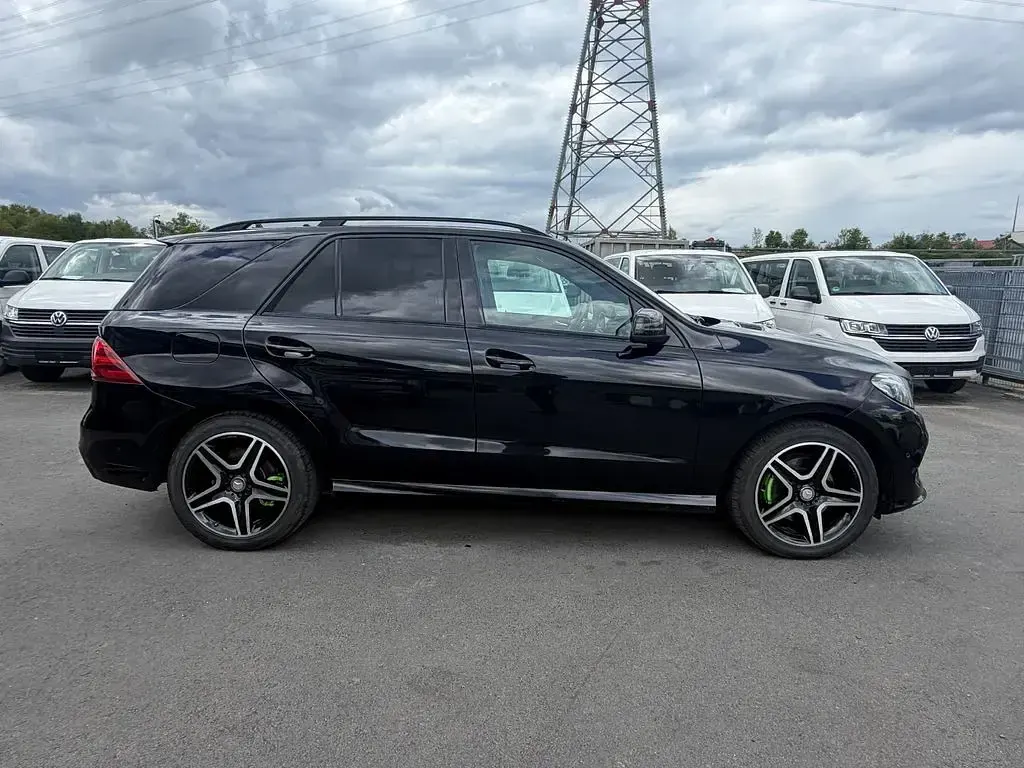 Gebraucht Mercedes GLE350 AMG 258 PS (189 kW) 2016 Schwarz SUV