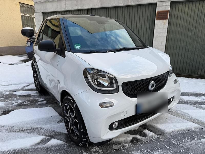 Gebraucht 2019 Smart ForTwo Cabrio Cabrio | 18.000 € (Fairer Preis) - Bild 1/4