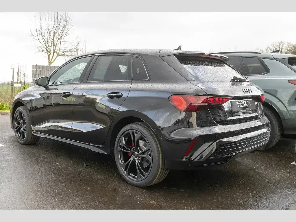Usata Audi A3 S-Line 110 CV (80 kW) 2026 Nero Berlina