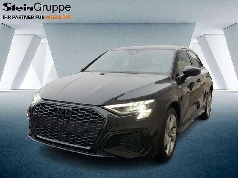 Schwarz Gebraucht 2022 Audi A3 Sportback e-tron S-Line Limousine | 27.595 € (Guter Preis) - Bild 1/4