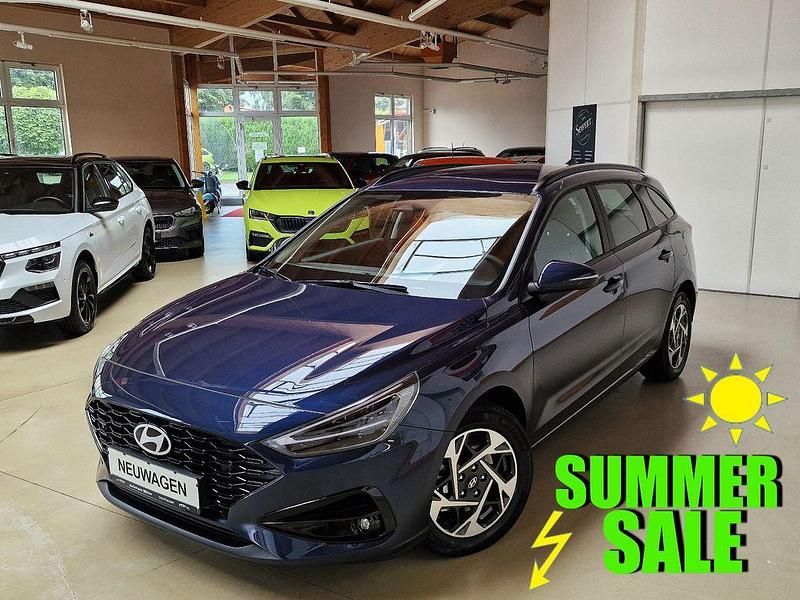 Sailing blue / metallic Neu 2025 Hyundai i30 Kombi | 23.490 € (Superpreis) - Bild 1/4