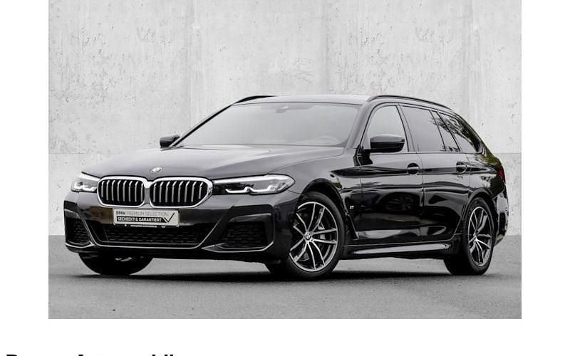 Grau Gebraucht 2022 BMW 540 M Sport Kombi | 36.380 € (Guter Preis) - Bild 1/4
