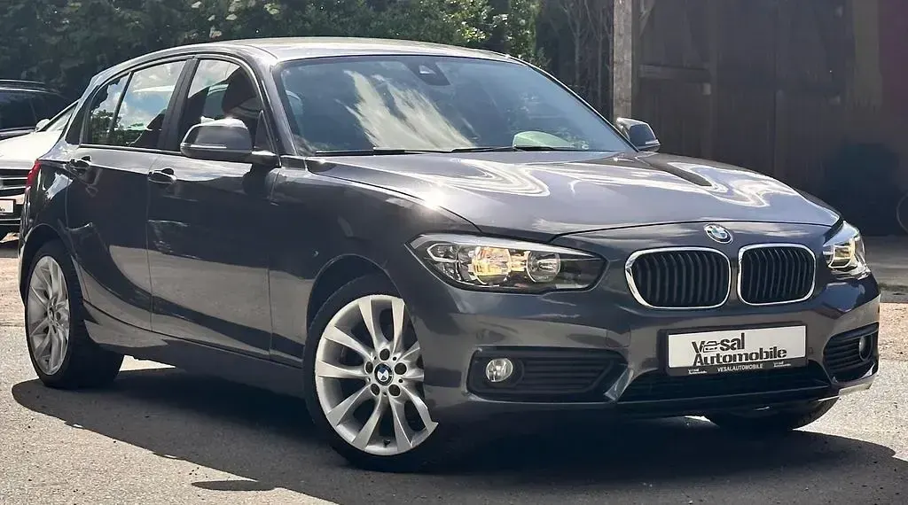 Gebraucht BMW 118 Performance 136 PS (100 kW) 2016 Grau Kleinwagen