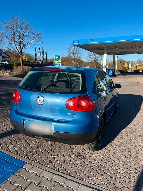 Gebraucht VW Golf IV 102 PS (75 kW) 2004 Blau Limousine