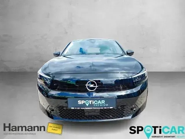 Gebraucht Opel Corsa-e 100 kW (136 PS) 2024 Lackierung schwarz perla nera/typ aussen (metallic) Kleinwagen