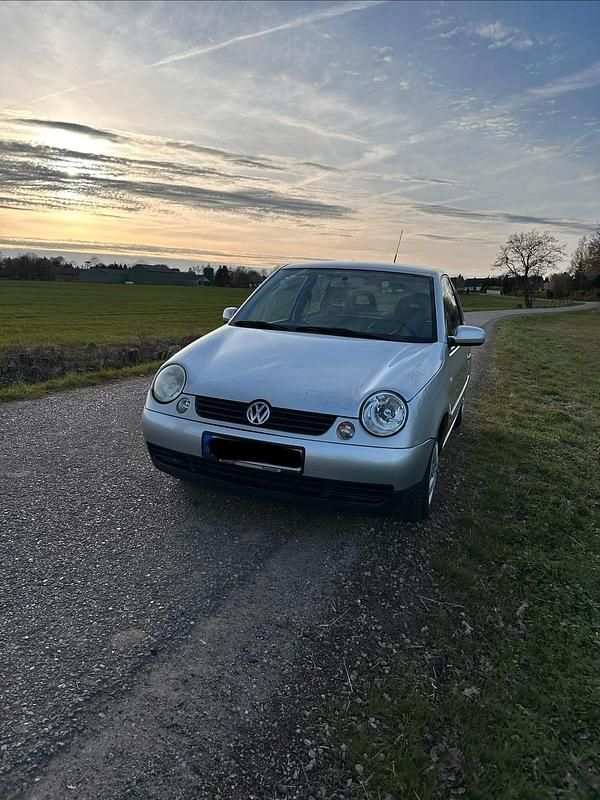 Gebraucht VW Lupo 50 PS (36 kW) 2001 Silber Kleinwagen