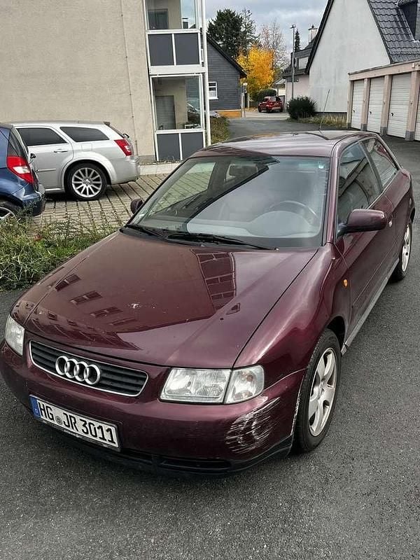 Gebraucht 1997 Audi A3 Ambiente Limousine | 1.250 € (Guter Preis) - Bild 1/3