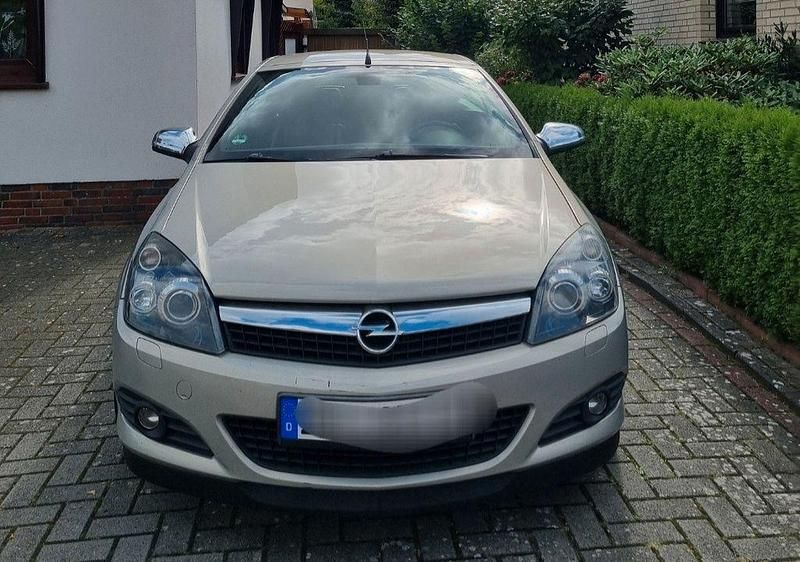 Beige Gebraucht 2006 Opel Astra Cabriolet Cabrio | 1.200 € (Superpreis) - Bild 1/4